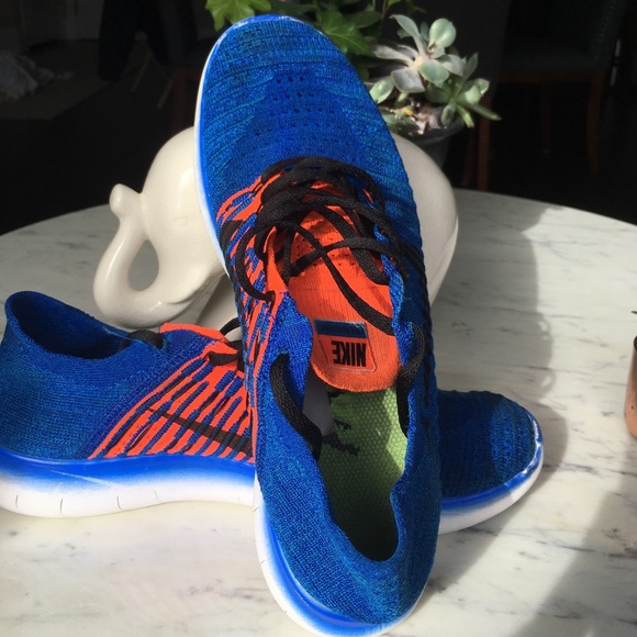 Nike Free RN Flyknit 2017 Men's Running Shoe - Picture 6 of 7